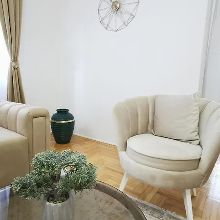 Apartament Family